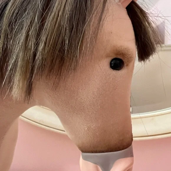 EUC retired American Girl Doll Horse Chestnut - Picture 4 of 16